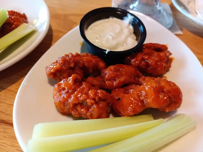 Applebee's Grill + Bar 5