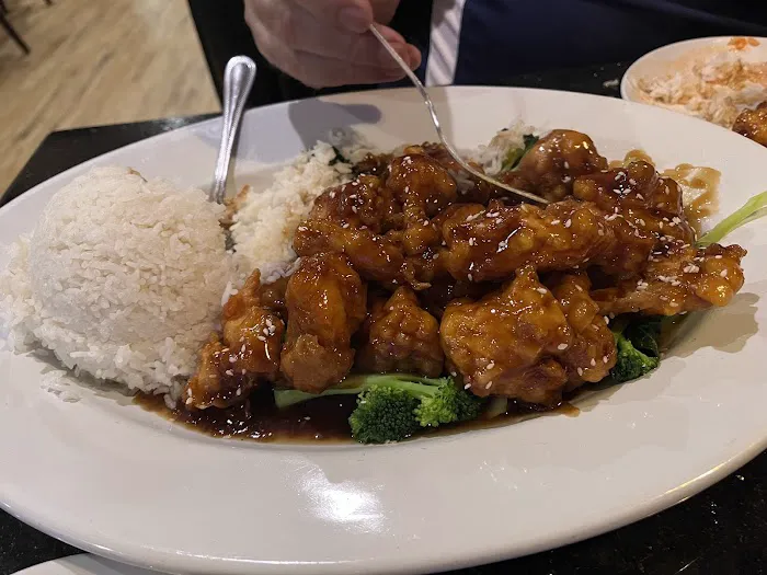 Chop Suey Hut 6