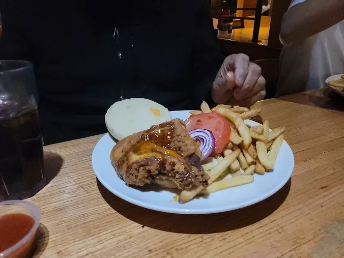 Applebee's Grill + Bar 2