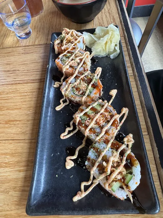 Kubo Sushi and Sake Lounge 2