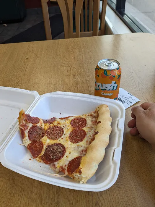 Taylor Street Pizza 2