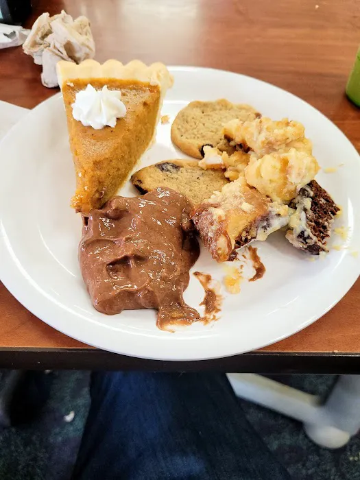 Golden Corral Buffet & Grill 3