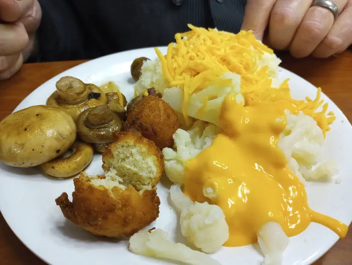 Golden Corral Buffet & Grill 5