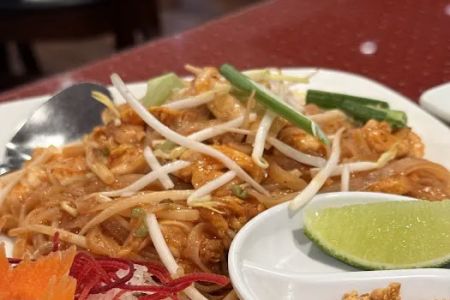 Bangkok Thai & Sushi