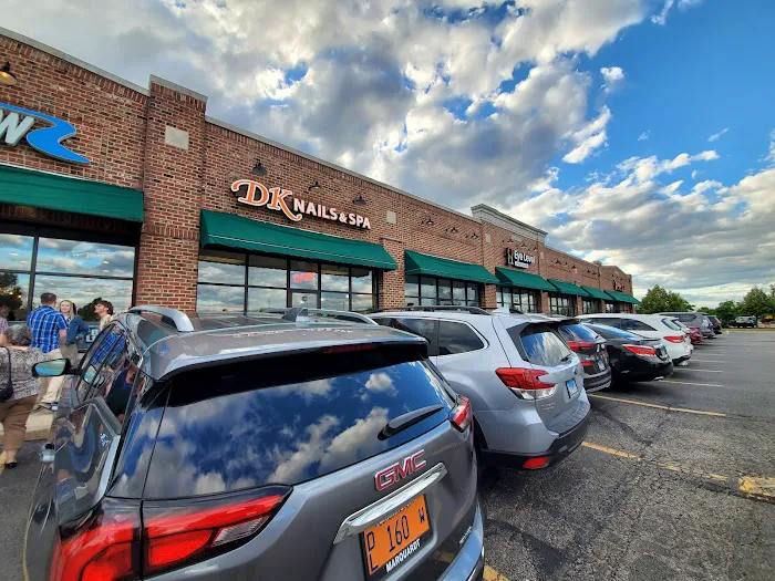 Riverside Pizza & Pub - South Elgin 5