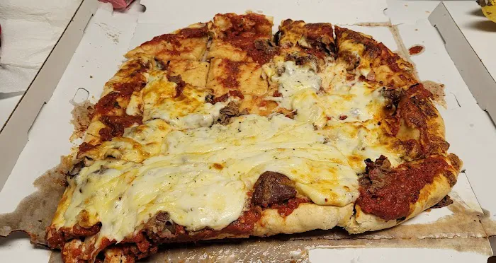 Riverside Pizza & Pub - South Elgin 1