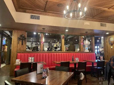 The Village Squire (South Elgin) 0