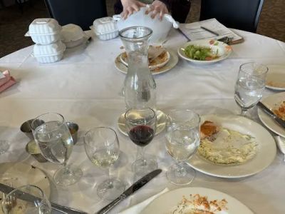 Pinecrest Restaurant 0