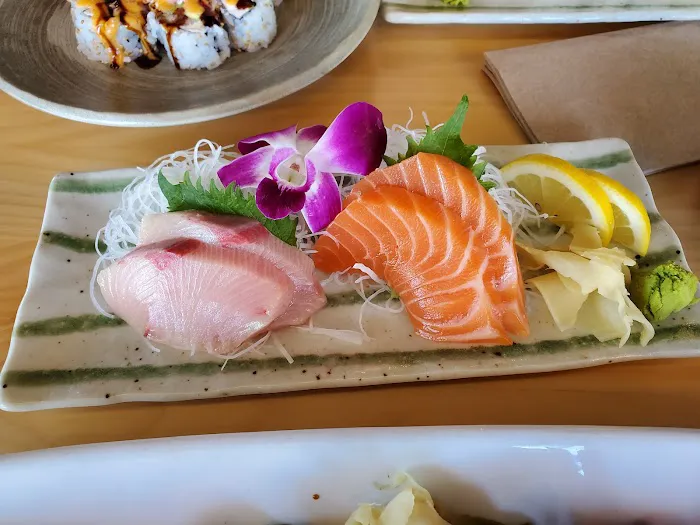 Burger and Sushi House 3