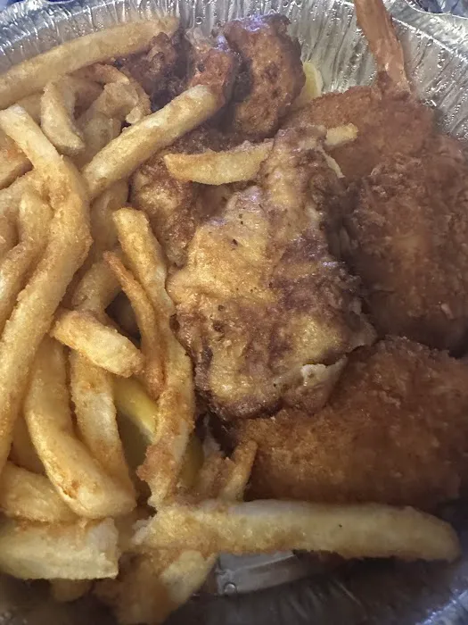 Chums Shrimp Shack 6