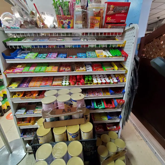 Mas Por Menos Grocery 2