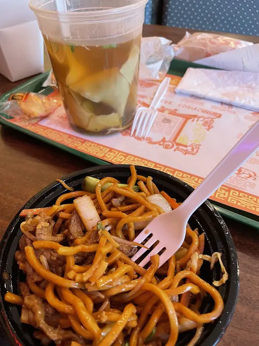 Chen's Bistro 9