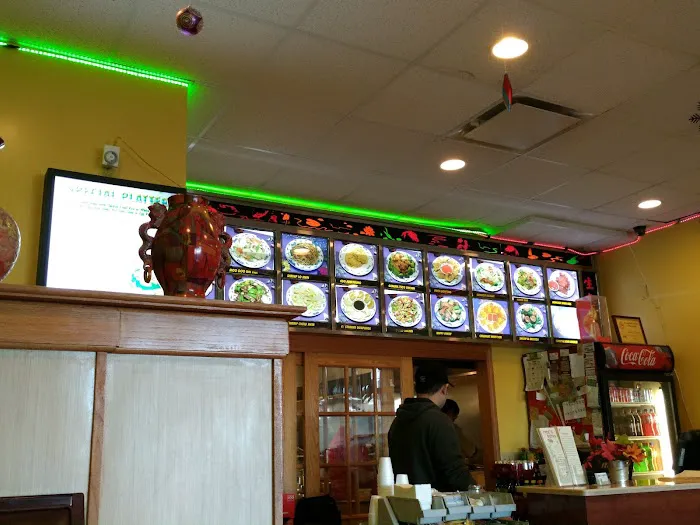 Chen's Bistro 1