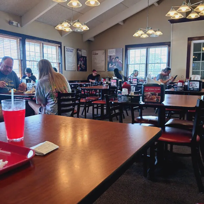 Golden Corral Buffet & Grill 3