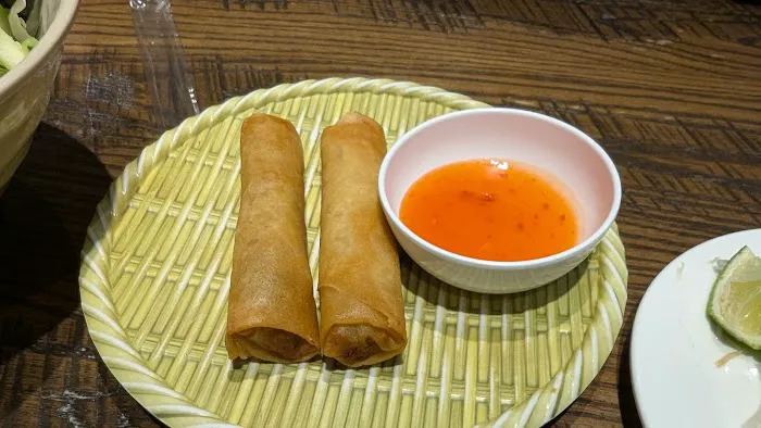 Madame Phở 8