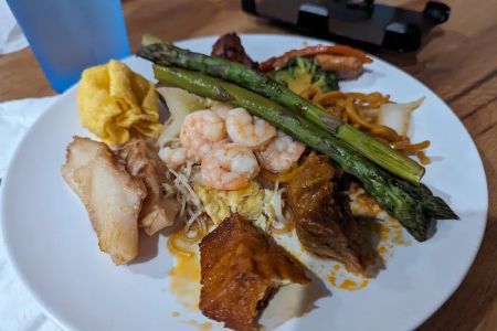 Little fish buffet