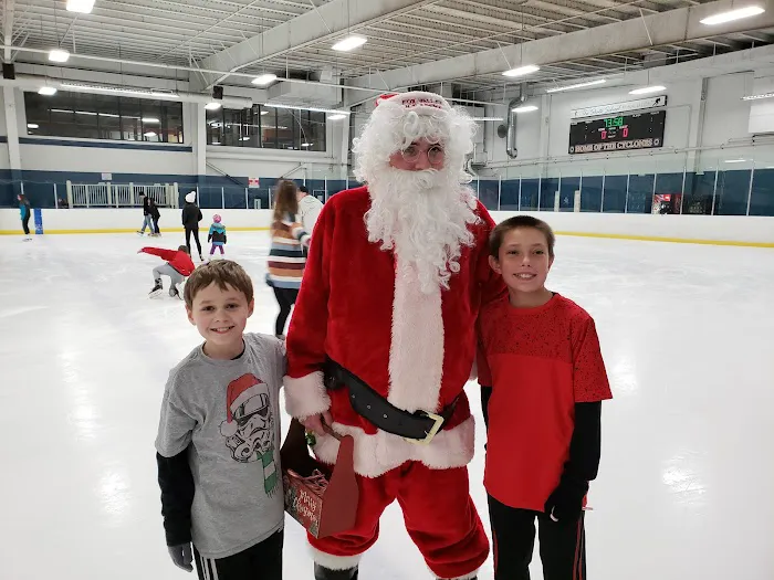 Fox Valley Ice Arena 9