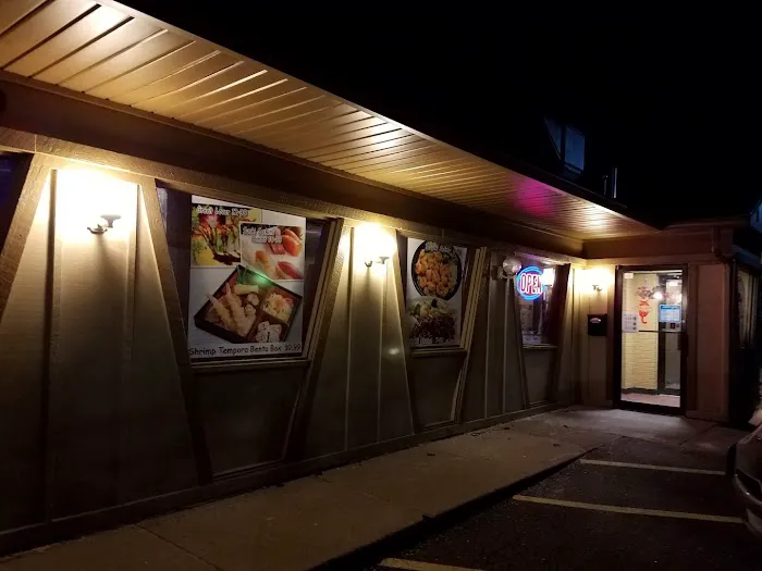 Big Sea Sushi & Noodles 8