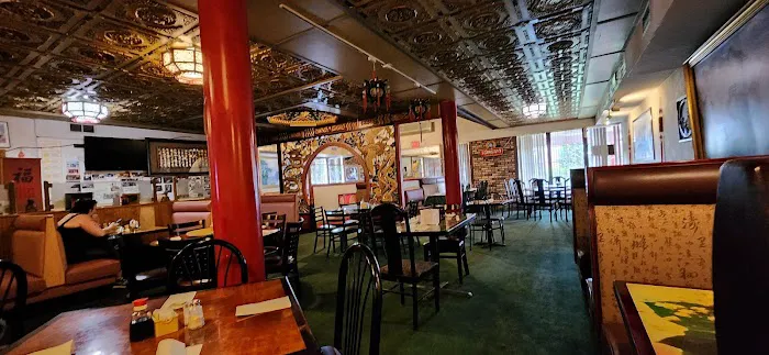 Yen Ching Restaurant 6