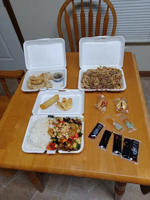 Golden Phoenix Restaurant 3