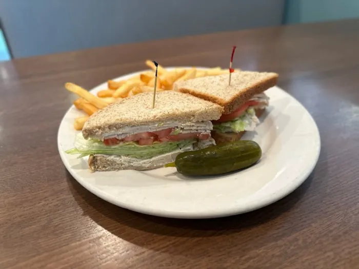 Pomegranate Restaurant & Cafe 7