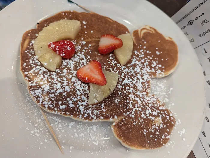 Pomegranate Restaurant & Cafe 6