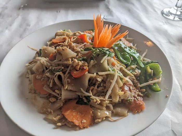 Montri Thai Fine Cuisine 4