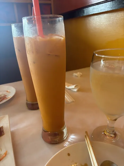 Montri Thai Fine Cuisine 8