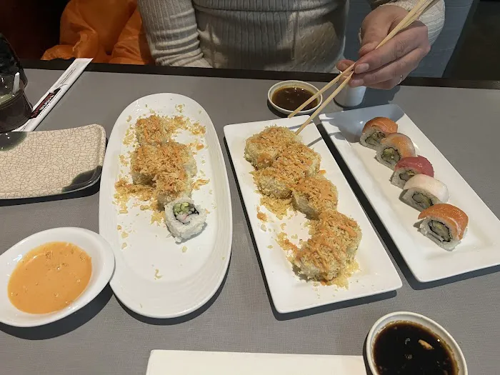 Shima's Sushi - Japanese Restaurant 5
