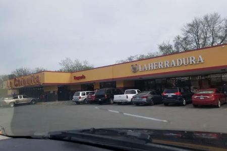 Food Market La Chiquita