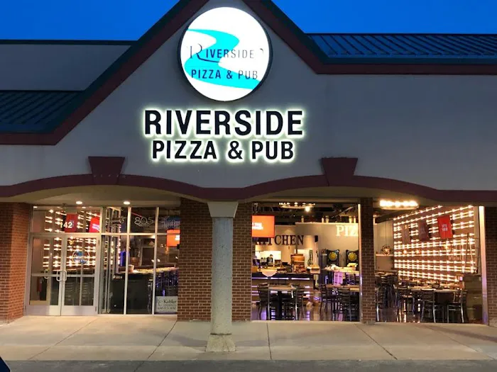 Riverside Pizza & Pub - Batavia 5