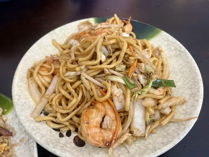 Kira Asian Bistro 9
