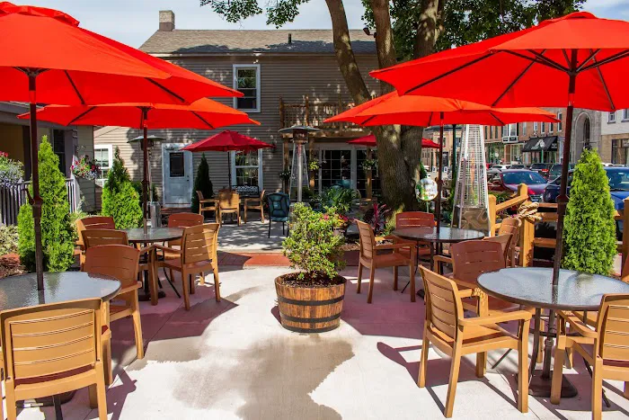 Paisano's On Broadway Italian Steakhouse 2