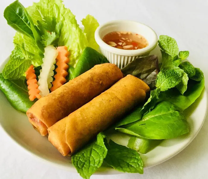 Baguette Bistro Pho & Banh Mi 8