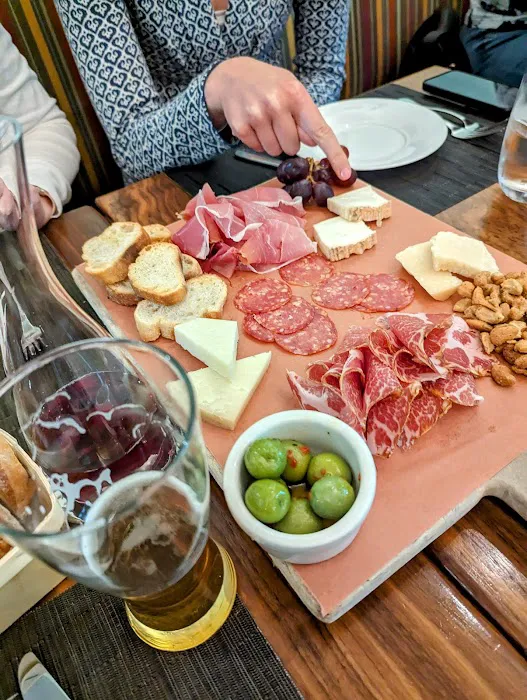 Eno Terra Restaurant & Enoteca 9