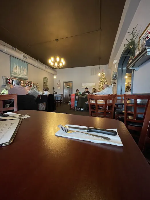 Bistro Avon Inc. 10