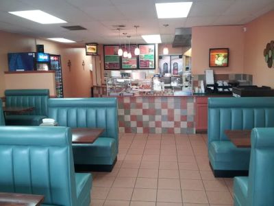 Pita Hut 0