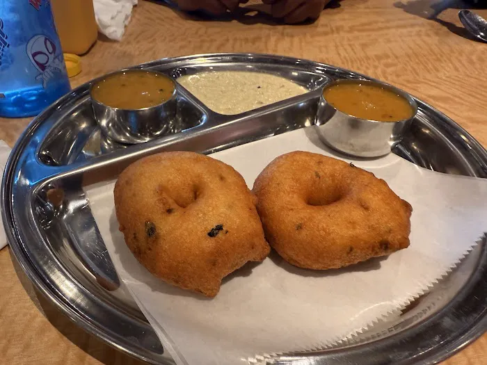 SARAVANAA BHAVAN 5