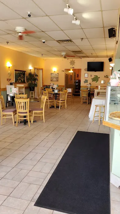 LT's Pizzeria 1