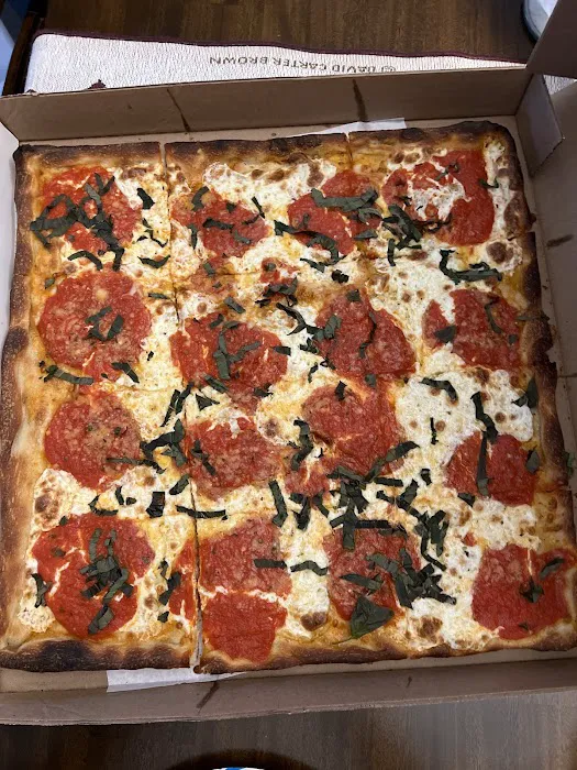 Linda's Pizza and Italian Restaurant Manchester, N.J. 4