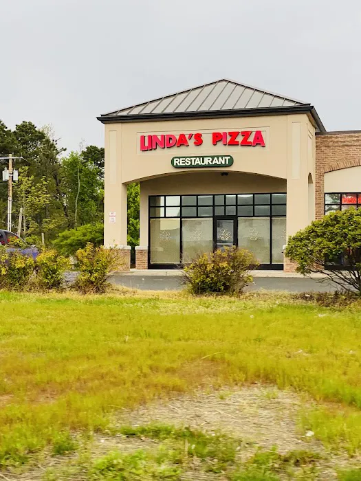 Linda's Pizza and Italian Restaurant Manchester, N.J. 9