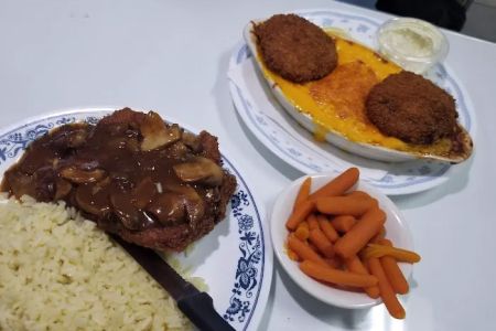 Blue Fountain Restaurant