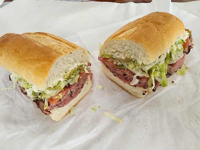 Richard's Sub World & Deli 4