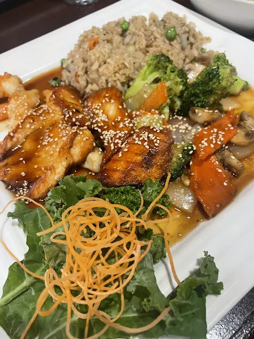 Asian House Restaurant 10