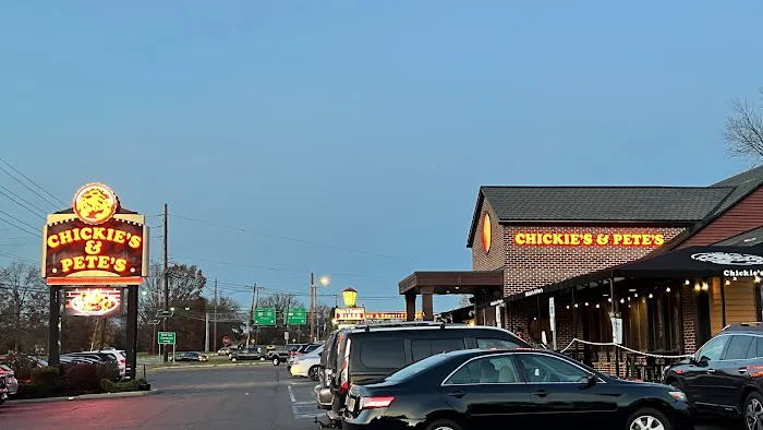 Chickie's & Pete's 1
