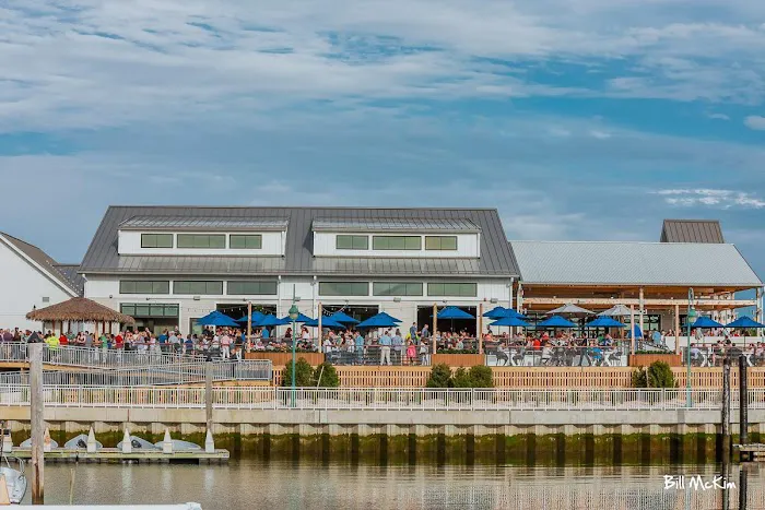 Marina Grille 7