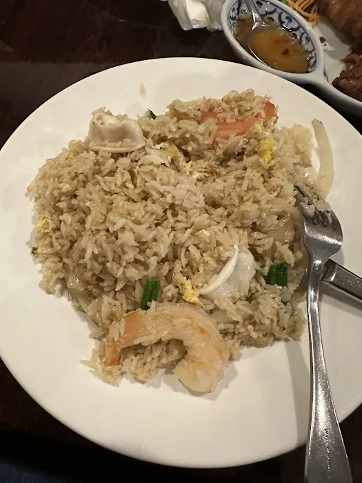Siam Basil Thai Restaurant 3