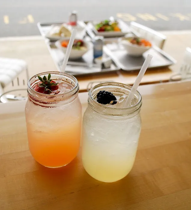 Fresh Kitchen 7
