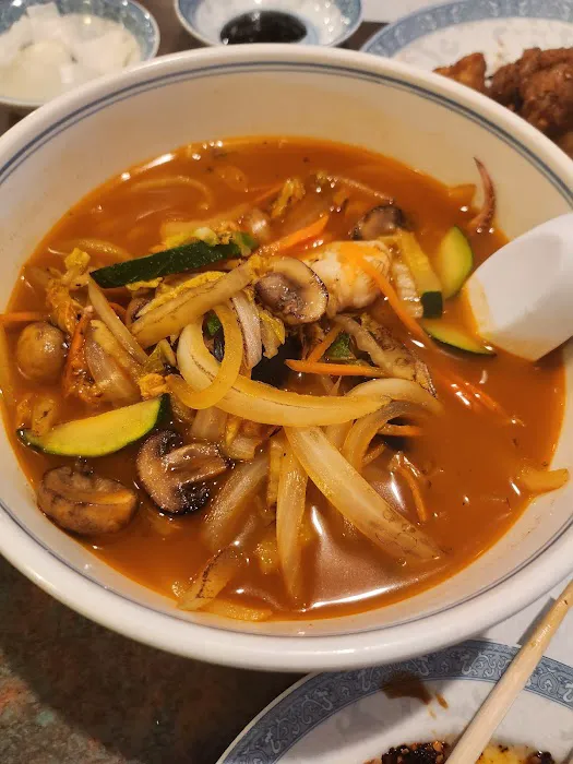 Ming's Restaurant 3