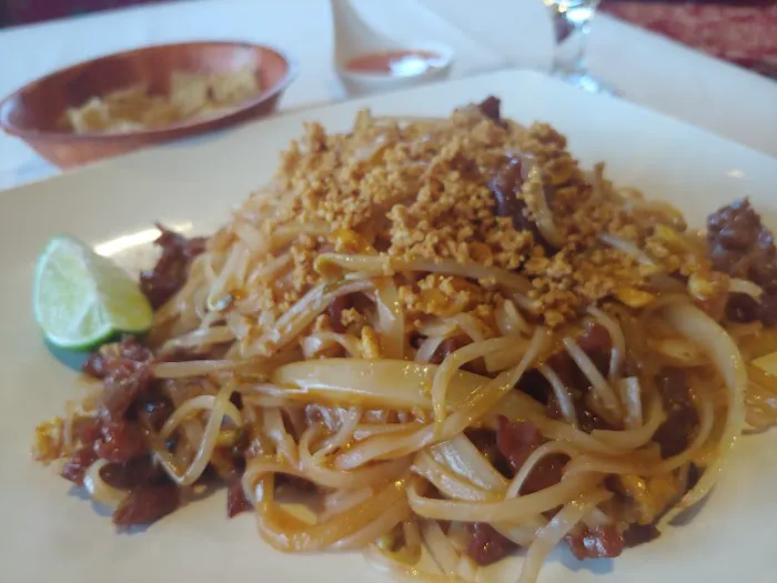 Golden Great Wall Chinese Restaurant 8